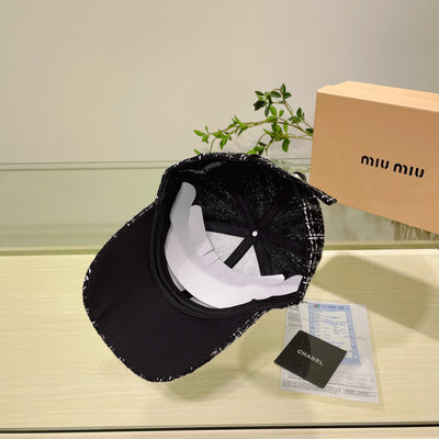 M  fall and winter new baseball cap