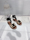 C  23 New Straw Sandals