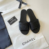 C   23 New Clip-On Slippers