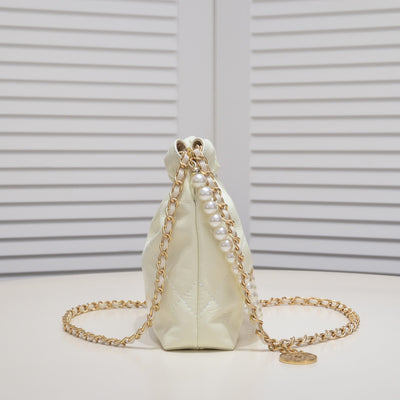 C  Mini Pearl Bag