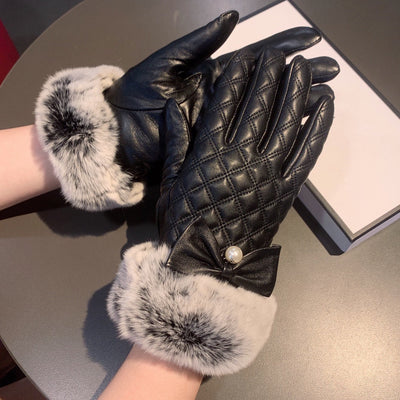 C   Rabbit Fur New Sheepskin Gloves