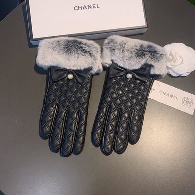 C   Rabbit Fur New Sheepskin Gloves