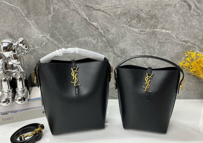 Sai* bucket bag