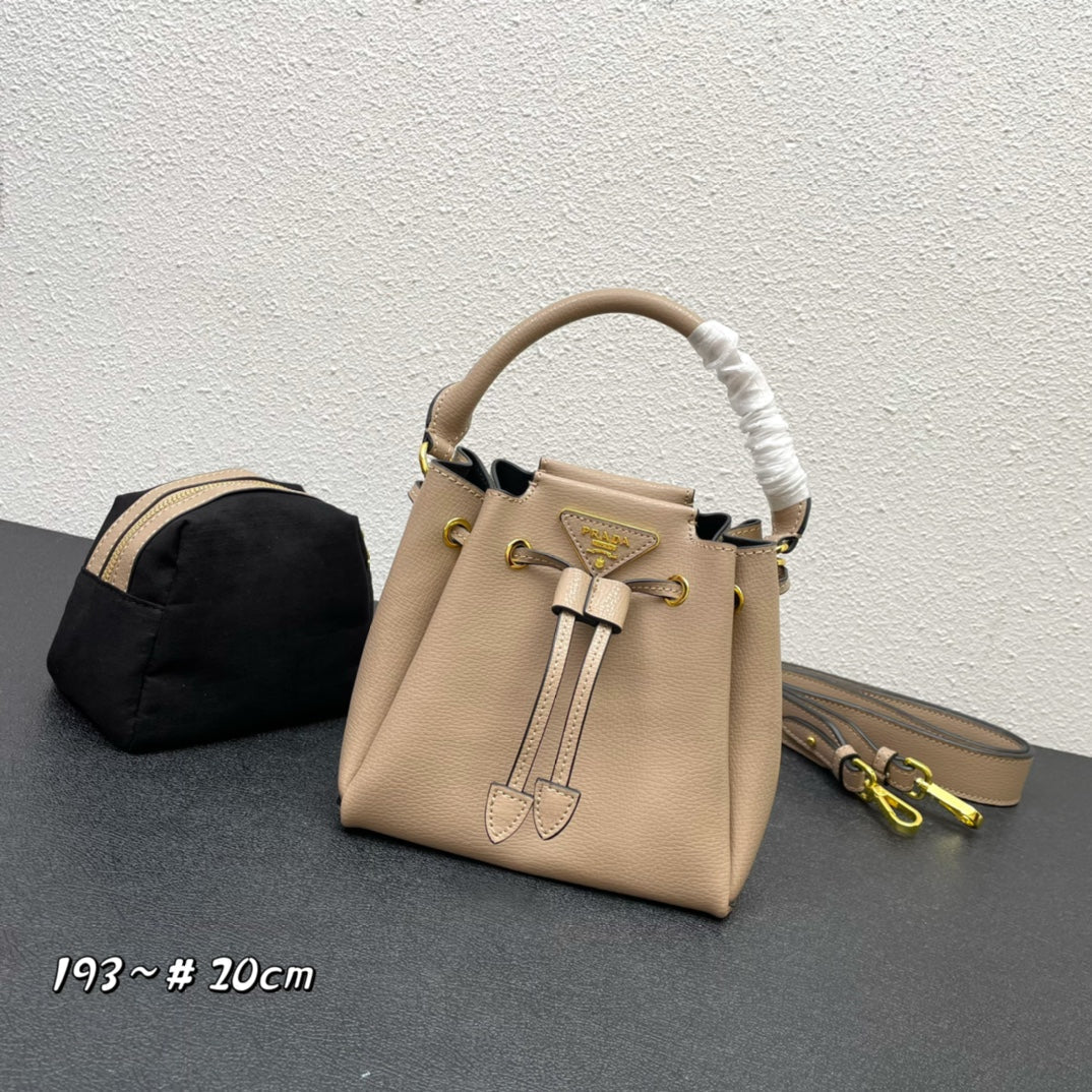 PR* 24 new bucket bag