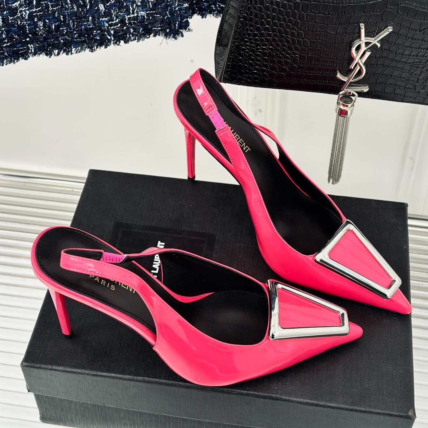 YS* 24 new pointed toe hollow high heels