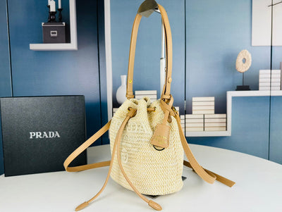 PRA* new raffia woven bucket bag