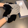 C   Big Bow Fashion Gloves