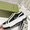 2023 New thick-soled canvas shoes ultra-lightweight