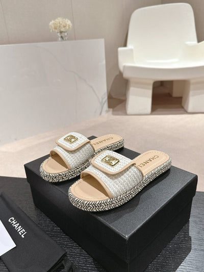 Chanel new woven bottom slippers VIP 1:1