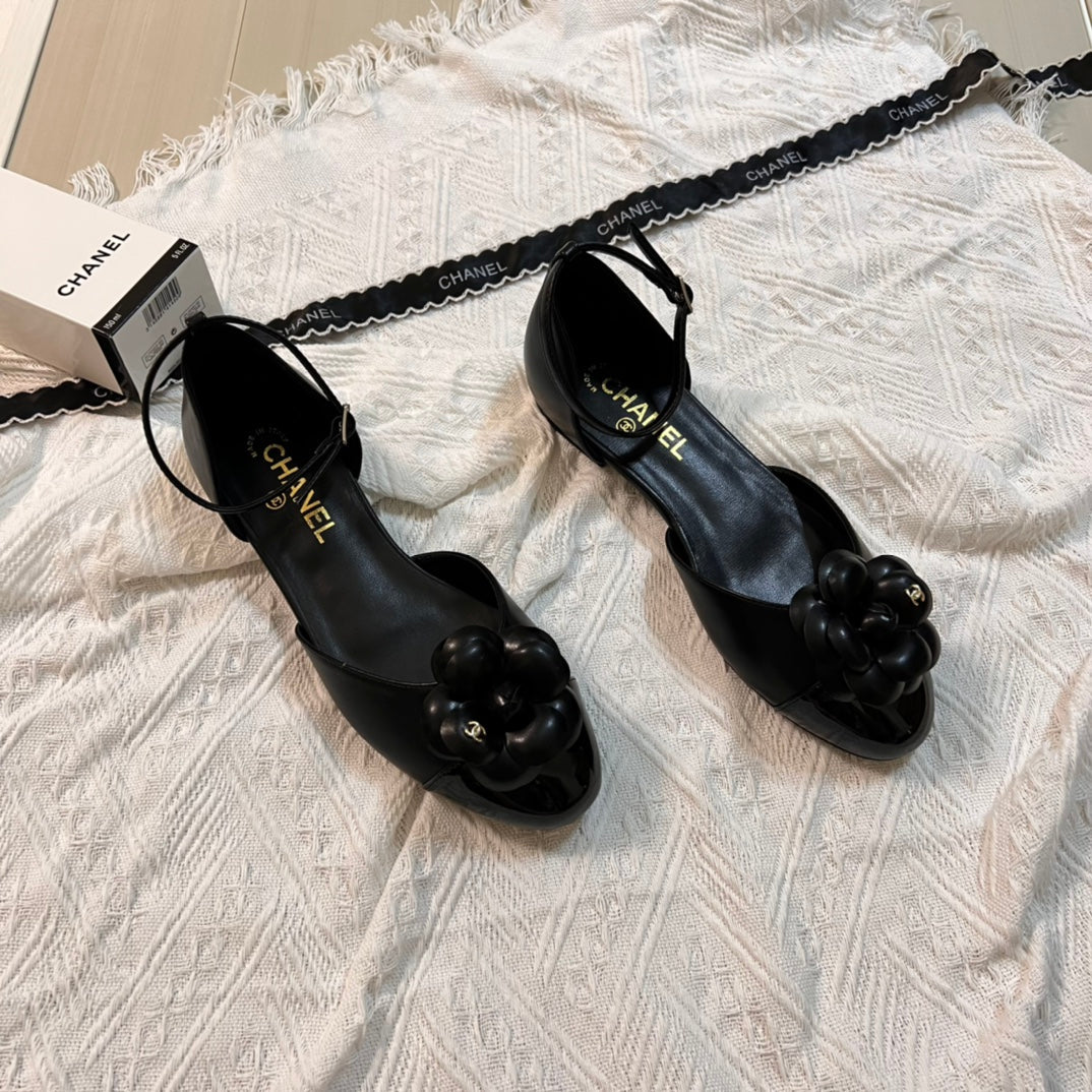 CHANEL Chanel 2024 new camellia hollow sandals