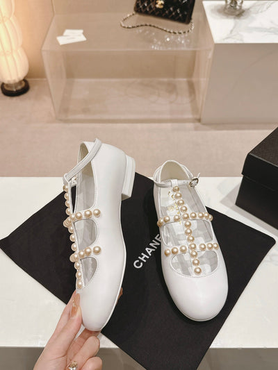 Black24SS Chanel Chanel🌆Latest pearl-decorated Mary Jane shoes The best casual series of the season VIP 1:1