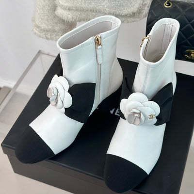 CHANE**2025 Autumn and Winter New VIP1:1 Camellia Bowknot Boots