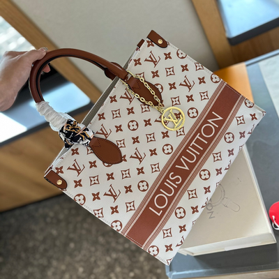 Louis Vuitton 24 New Arrivals Onthego East West