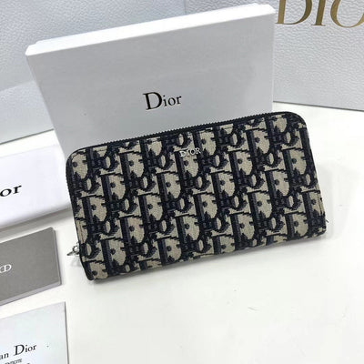 D   New Zipper Wallet