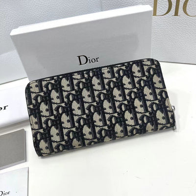 D   New Zipper Wallet