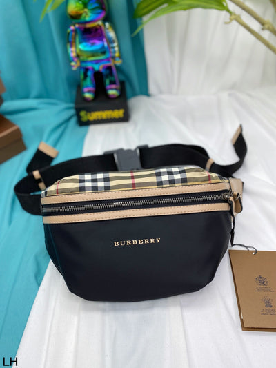 B   new plaid chest bag