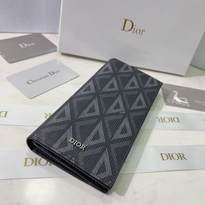 D new wallet