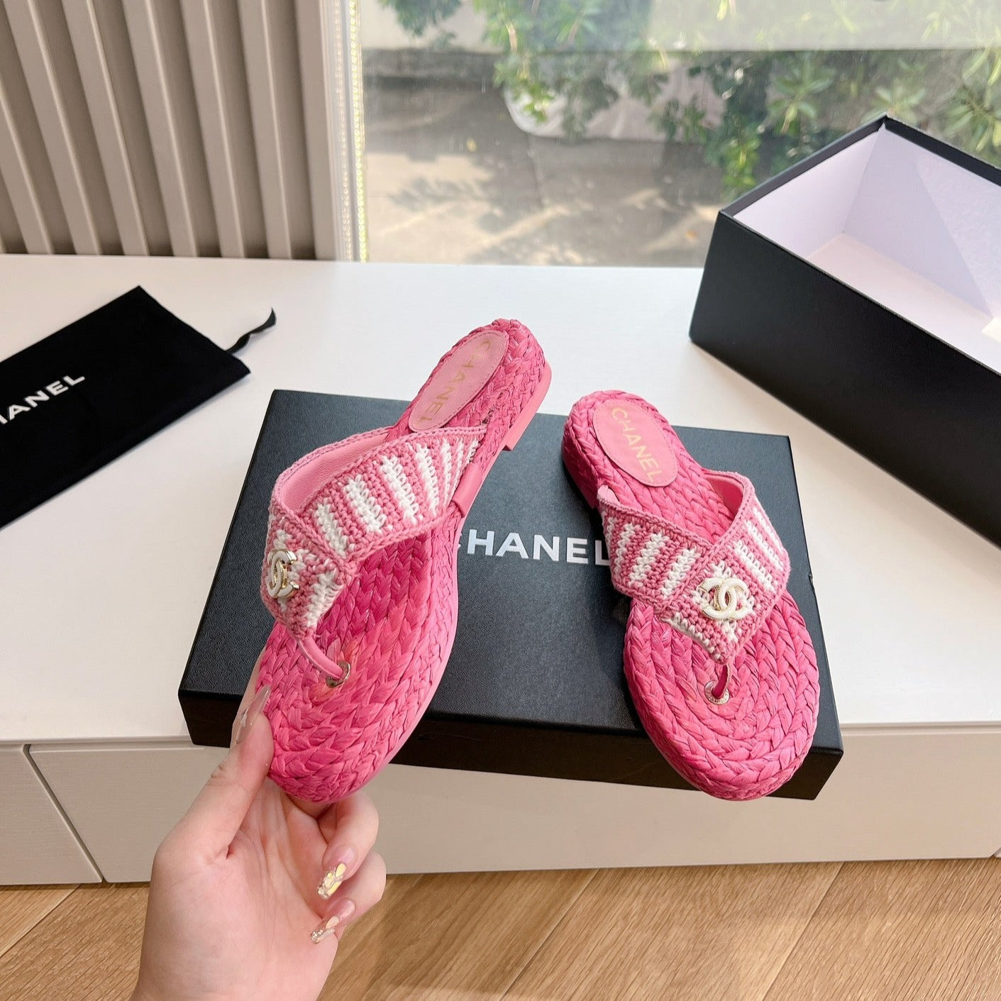 Pink Chanel bow sandals VIP1:1