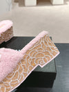 Pink Fur Slippers Chanel VIP1:1