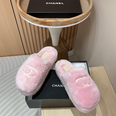 Autumn and winter thick-soled wool slippers, Chanel new VIP1:1