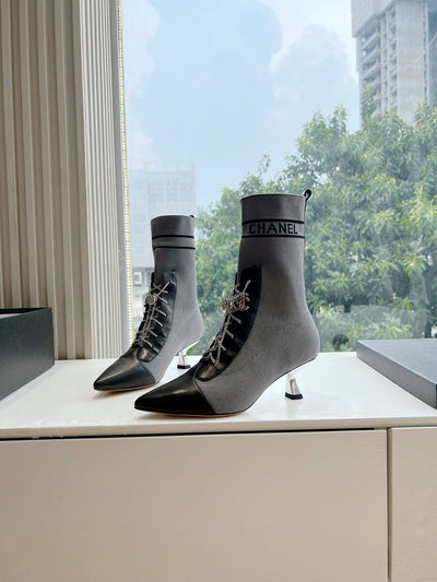 Chan*** 2025 new high quality VIP1:1 autumn and winter British style Chanel elastic knitted short boots