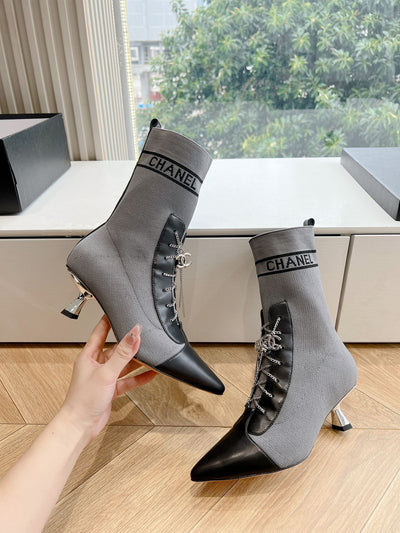 Chan*** 2025 new high quality VIP1:1 autumn and winter British style Chanel elastic knitted short boots